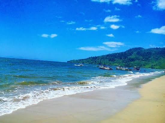 Pantai Lumban Silintong Balige