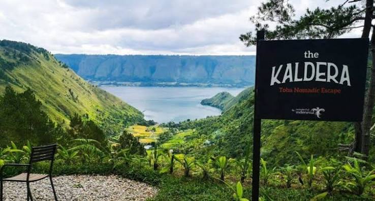 The Caldera Toba Nomadic Escape